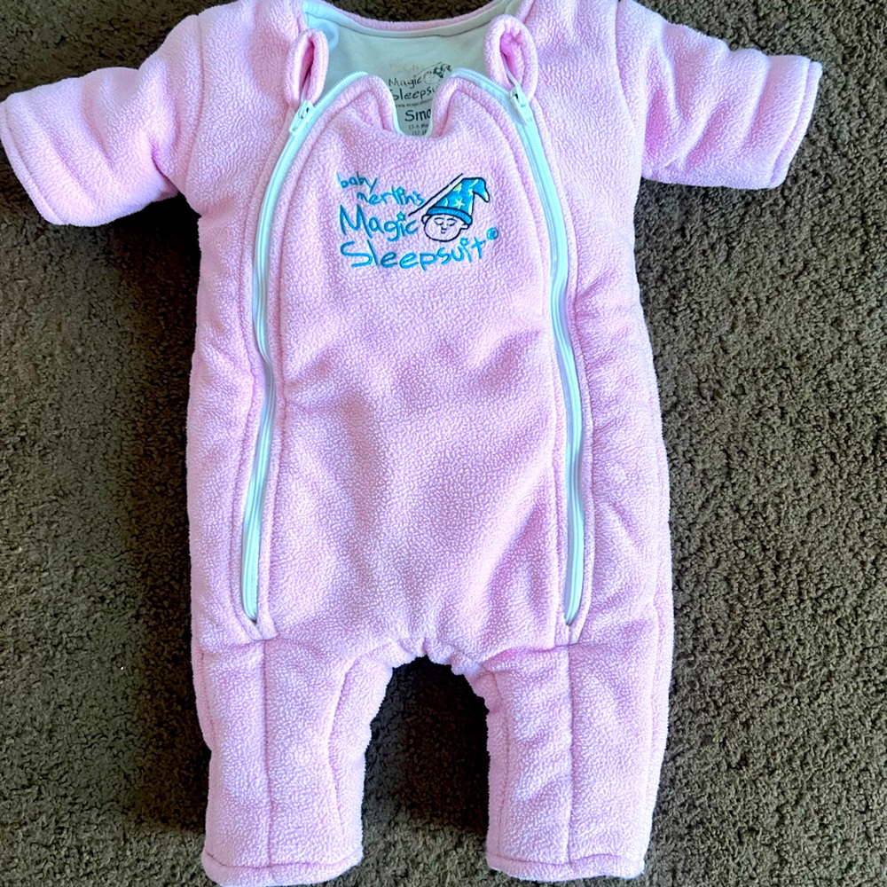 Merlin Magic Sleep Suit Size Small 3-6 months Pink